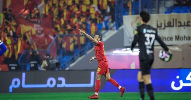 الشبكة نيوز : 
                                            ملخص وأهداف مباراة القادسية ضد الهلال فى الدورى السعودى
                                        