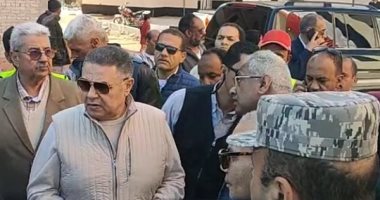 محافظ البحر الأحمر يتفقد إنشاء 19 عمارة سكنية بمنطقة السوق الحضاري بالغردقة