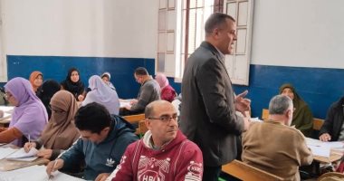 نتيجة الشهادة الإعدادية 2025.. وكيل "تعليم دمياط" يتفقد لجان رصد الدرجات