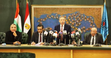 نقيب الأطباء: 2000 طبيب مصرى سجلوا أسماءهم لإعادة إعمار القطاع الصحى بغزة