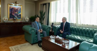 وزير الدولة للإنتاج الحربي يلتقي رئيس الهيئة الوطنية للصحافة