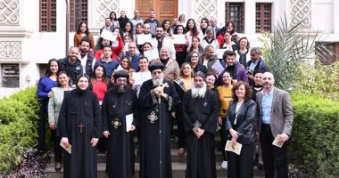 البابا تواضروس يلتقى الخدام الميدانيين الجدد بأسقفية الخدمات لقاء البابا تواضروس مع خدام الميدانيين الجدد بأسقفية الخدمات