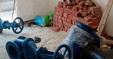 مشروعات لا تتوقف على أرض محافظة الغربية.. الانتهاء من إنشاء محطة الصرف الصحى لـ"كوبرى العشرة" فى زفتى قريبا.. تركيب المعدات والمواتير وتوصيلات المنازل.. ورئيس المدينة: لجنة خاصة لمتابعة المشروع يوميا.. صور مشروعات الصرف الصحى بزفتى