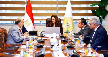 التنمية المحلية تتابع جهود تحسين النظافة بالقاهرة والإسكندرية والقليوبية