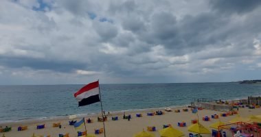 التقلبات الجوية تحرم أهالى الإسكندرية من التمتع بفسح إجازة نصف السنة.. إقبال محدود على الشواطئ و المتنزهات فى طوبة.. انخفاض درجات الحرارة ورياح شديدة لمدة 4 أيام.. وتوقعات بهطول أمطار حتى السبت.. صور وفيديو