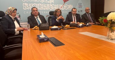 مشاركون بمعرض الكتاب: الإعلام يلعب دورًا كبيرًا في توعية الجمهور