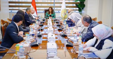 وزيرة التنمية المحلية: نعمل على تذليل أية عقبات أو مشكلات تواجه المستثمرين