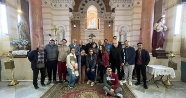 شباب الكنيسة السريانية الكاثوليكية يزورون كنيسة العائلة المقدسة بالمطرية