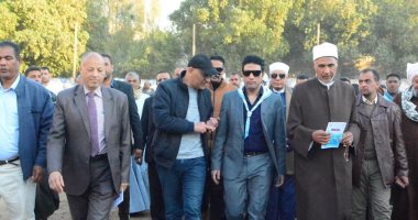 نائب محافظ سوهاج يشهد فعاليات قوافل "حياة كريمة" بقرية نجع الدير جانب من الفعاليات
