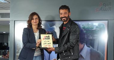 علا الشافعى عن خالد النبوى: نحن أمام نجم كبير ينحت شخصياته لتتحول للحم ودم علا الشافعى تكرم خالد النبوى