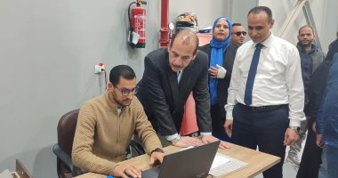 نائب وزير الصحة يتفقد المنشآت الطبية بمحافظة الشرقية ويوصى بصرف مكافأة نائب وزير الصحة يتفقد المنشآت الطبية بمحافظة الشرقية