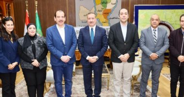 محافظ المنوفية يستقبل نائب وزير الصحة للطب الوقائى لمتابعة لسير العمل