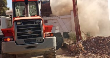 رفع 155 طن تراكمات بالزينية بالأقصر وتسليم نموذج 8 تصالح بالمخالفات للمواطنين