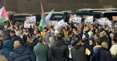 حشود كبيرة من أبناء الغربية قبل السفر لرفح لرفضهم قرار تهجير الفلسطينيين (صور) حشود كبيرة من أبناء الغربية