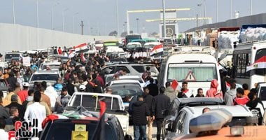 أهم الأخبار العربية والعالمية حتى منتصف الليل.. مصر في طليعة مقدمى المساعدات الإنسانية لغزة.. جيش الاحتلال يعرض على نتنياهو خطة السيطرة على القطاع.. روسيا ترد على ترامب: لسنا إيران ونهجك يؤدي لحرب تشمل أمريكا إدخال المساعدات إلى قطاع غزة