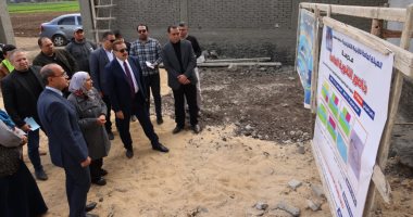 محافظ المنوفية يفتتح محطة صرف صحى عشما بتكلفة 40 مليون جنيه