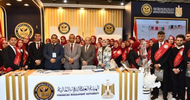 100 طالب من جامعة قناة السويس فى الفوج الثالث لزيارة معرض الكتاب