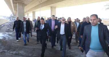 محافظ المنيا يتفقد إنشاءات موقف سيارات بنى مزار الجديد لتخفيف الضغط عن المدينة