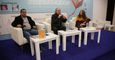 أمين الزاوى من معرض الكتاب: الأسرة نواة المجتمع وأؤمن بحرية المرأة