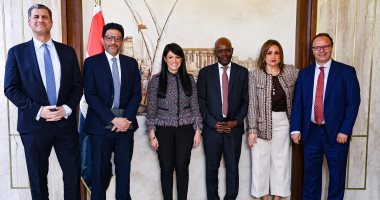 وزيرة التخطيط تبحث مع مدير مجموعة المؤسسات المالية جهود تمكين القطاع الخاص