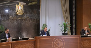 وزير الكهرباء يستعرض جهود تحسين كفاءة الطاقة الكهربائية