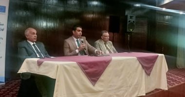 نائب محافظ الأقصر يشارك فى ورشة إعداد البرامج الاستراتيجية بالمحافظة.. صور  