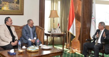 رئيسا الأعلى للإعلام واللجنة البارالمبية المصرية يبحثان سبل التعاون المشترك خلال اللقاء