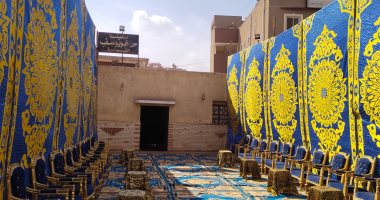 شاهد استعدادات عزاء نجل كمال الدين حسين نائب رئيس الجمهورية الأسبق فى بنها  