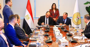 بروتوكول تعاون بين التنمية المحلية وشركة " إيزى كاش" لتسهيل خدمات الدفع  