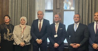 وزير الطيران يلتقى الشركات البريطانية المتخصصة فى البنية التحتية