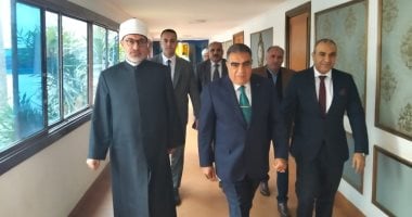 محافظ الدقهلية يستقبل مفتي الجمهورية للتهنئة بالعيد القومي للمحافظة