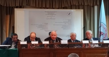 كتاب وأكاديميون يوثقون تاريخ صلاح عيسى في ندوة جمعية الدراسات التاريخية
