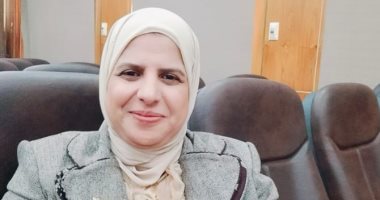 مركز بحوث الرأى العام بإعلام القاهرة: تباين آراء المصريين حول نظام البكالوريا الدكتورة سحر مصطفى رئيس مركز بحوث الرأي العام في كلية الإعلام - جامعة القاهرة
