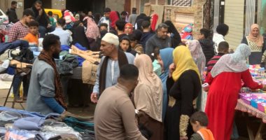 محافظ كفرالشيخ: إقامة معرض للملابس الجاهزة في البكاتوش بتخفيضات 40%.. صور معرض ملابس بتخفيضات بقرية