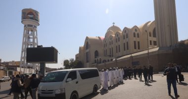 لفتة تضامنية.. أجراس كنائس أسوان تدق أثناء تشييع جنازة الأغاخان الرابع جانب من الجنازة