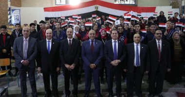 الهيئة الوطنية للانتخابات تزور مدارس الإسكندرية لزيادة وعى الطلاب.. صور