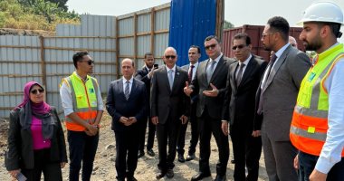 وزير الإسكان يتفقد محطة معالجة مياه تنفذها شركة "مدكور" المصرية بغينيا