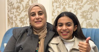 جدة الطفلة أيسل: اكتشفنا موهبتها في الثالثة من عمرها.. فيديو