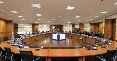 رئيس جامعة كفر الشيخ يتابع سير العملية التعليمية خلال مجلس العمداء