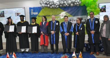 خريجو 12 دولة.. جامعة حلوان تنظم حفل تخرج خريجى ماجستير إدارة التعليم الدولى