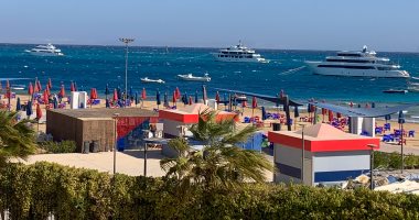 طقس الغردقة.. توقف الحركة البحرية لاضطراب حالة البحر واستمرار إغلاق الميناء.. فيديو