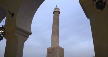 إعادة بناء مئذنة جامع النورى الكبير فى الموصل بعد تدميرها على يد داعش