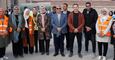 محافظ الإسماعيلية يتابع  تجهيز القافلة الإغاثية المقرر إطلاقها إلى غزة  