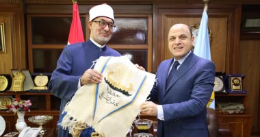 محافظ كفرالشيخ يستقبل مفتي الجمهورية لبحث إنشاء فرع جديد لدار الإفتاء.. صور