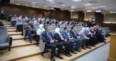 اللجنة الوطنية المصرية تنظم الدورة التدريبية الوطنية حول "مهارات التربية الإعلامى" جانب من الندوة