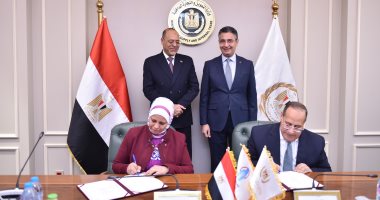 توزيع 250 ألف كرتونة سلع للعمالة غير المنتظمة وألف جنيه منحة.. التفاصيل خلال توقيع بروتوكول التعاون