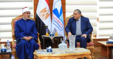 رئيس جامعة كفر الشيخ يستقبل مفتى الجمهورية لإلقاء ندوة توعوية بالجامعة