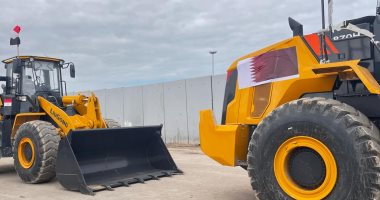 إعمار غزة.. المعدات تصطف بالجانب المصرى من معبر رفح استعدادا لدخول القطاع.. استمرار دخول شاحنات المساعدات والوقود.. جهود مصر وقطر تؤمن استمرار وقف إطلاق النار.. وحماس تؤكد التزامها بالاتفاق.. فيديو وصور