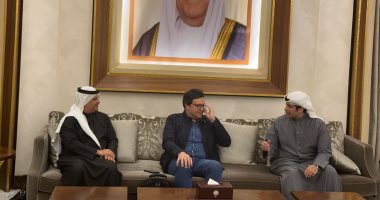 وزير الثقافة يصل الكويت للمشاركة بافتتاح احتفال "الكويت عاصمة للثقافة" وزير الثقافة