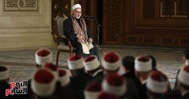 رئيس جامعة الأزهر السابق: الإسلام دين الفطرة وأمته أمة وسطا